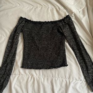 off the shoulder long sleeve crop top size S